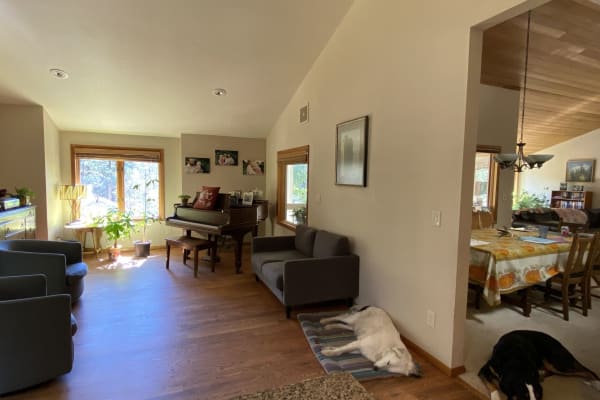 House sit in Bend, OR, US