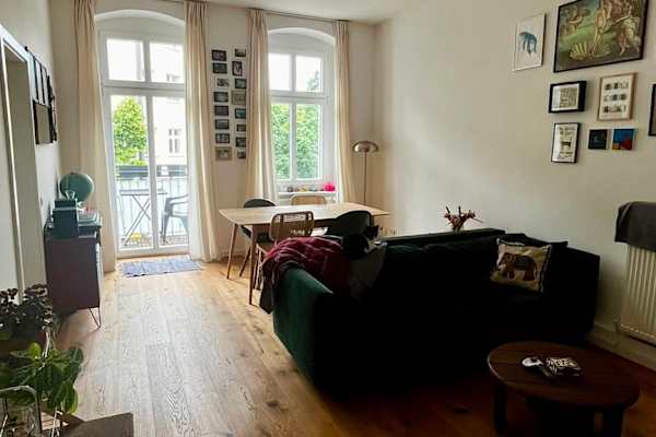 House sit in Berlin, Germany