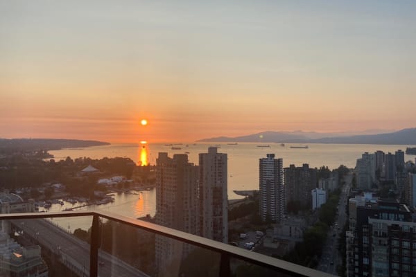 House sit in Vancouver, BC, Canada