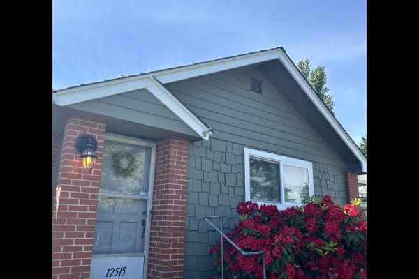 House sit in Bitter Lake, WA, US