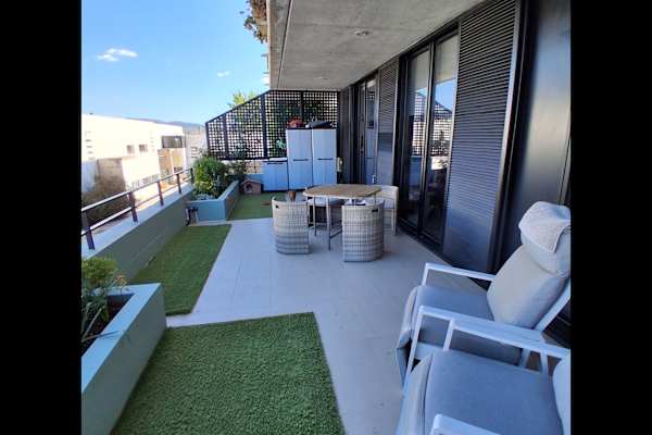 House sit in Las Gabias, Spain