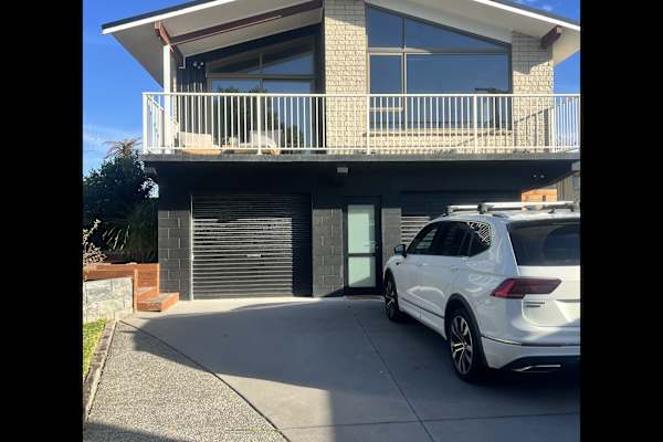 House sit in Papamoa, New Zealand
