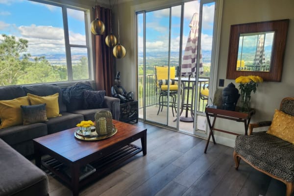 House sit in Aliso Viejo, CA, US