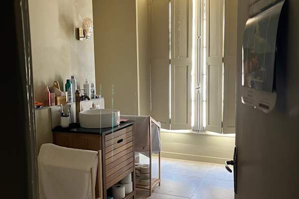 House sit in Richelieu, France