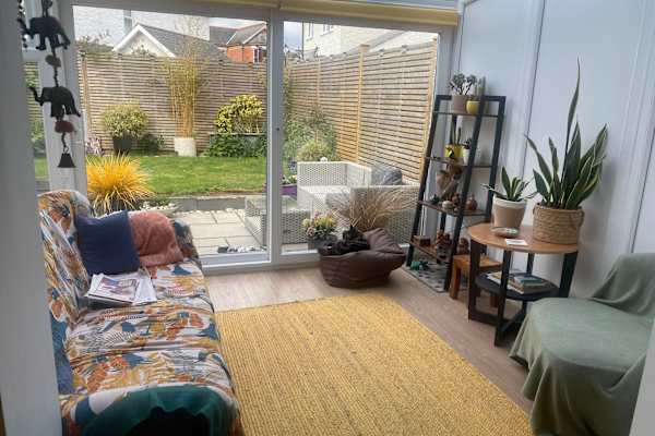 House sit in Southbourne, United Kingdom