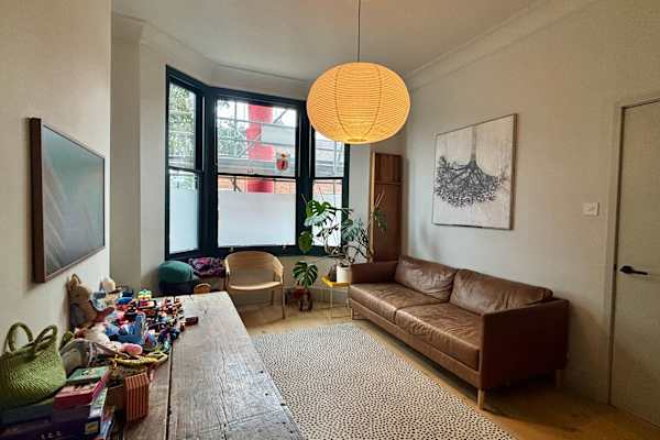 House sit in Leyton, United Kingdom