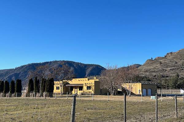 House sit in Okanagan Falls, BC, Canada