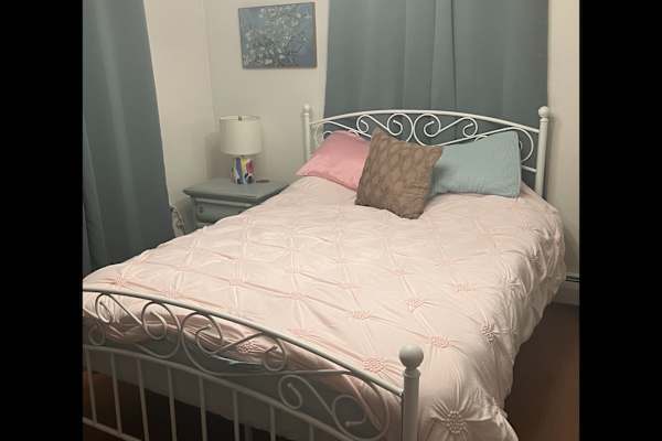 House sit in Leominster, MA, US