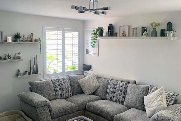 House sit in Chesterfield, United Kingdom