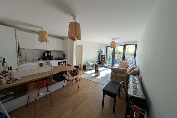 House sit in Saint-Germain-en-Laye, France