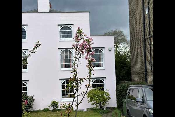 House sit in London, United Kingdom
