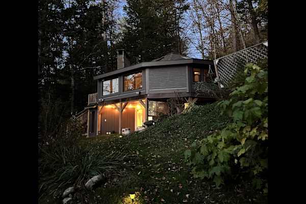 House sit in West Townshend, VT, US