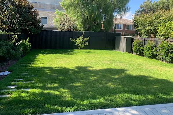 House sit in Melbourne, VIC, Australia