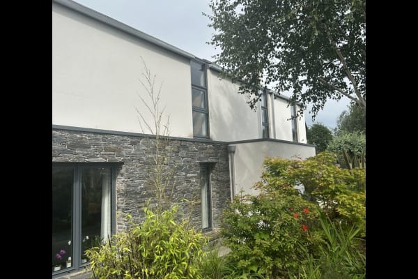 House sit in Belfast, United Kingdom