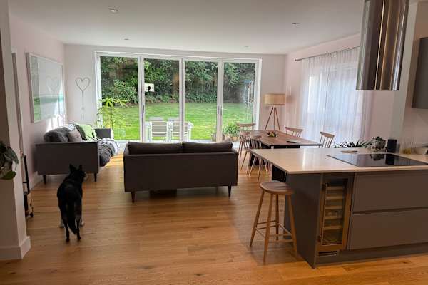 House sit in Yelverton, United Kingdom