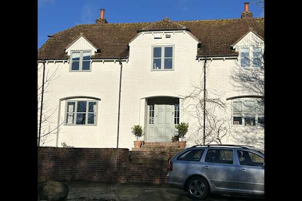 House sit in Marlborough, United Kingdom
