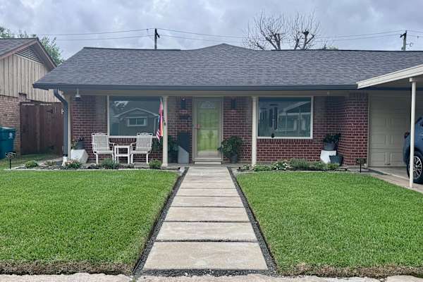 House sit in Houston, TX, US