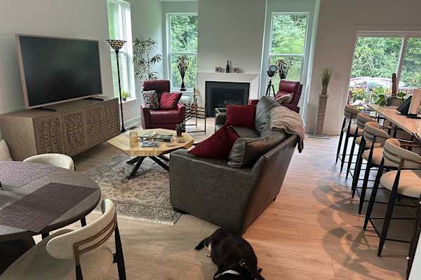 House sit in Ann Arbor, MI, US