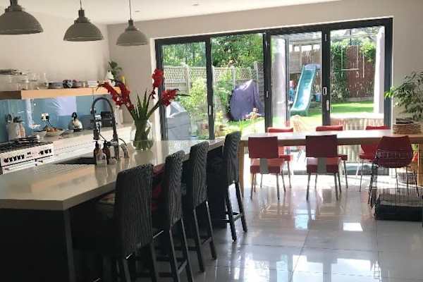 House sit in London, United Kingdom