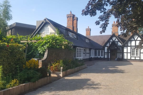 House sit in Tarporley, United Kingdom