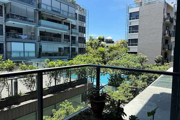 House sit in Singapore, Singapore