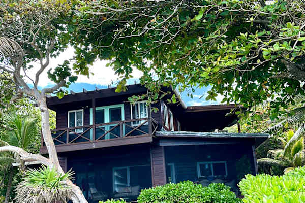 House sit in Roatan, Honduras