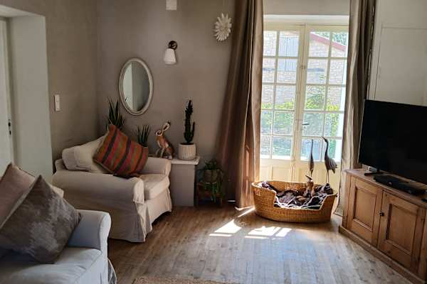House sit in Paussac-et-Saint-Vivien, France
