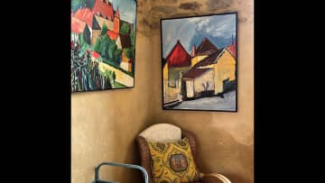A cozy corner in the gallery.