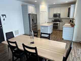 Dining/Kitchen