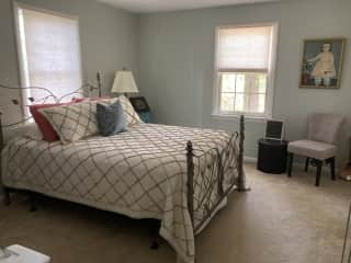 2nd upstairs bedroom with queen bed and desk.