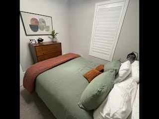 Guest bedroom