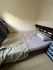Queen size bed
