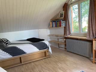 Housesitters bedroom