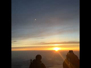 I climbed to the top of Mt. Fuji.