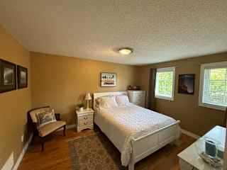 Guest bedroom 2