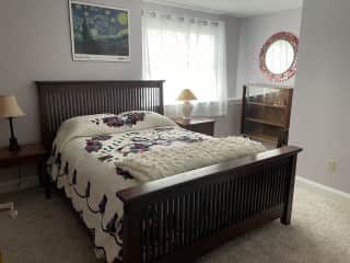 Guest bedroom with queen bed.