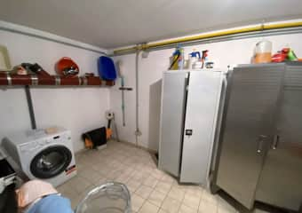 Washing room