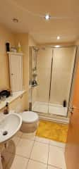 En suite bathroom with shower