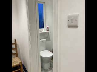 En-suite bathroom