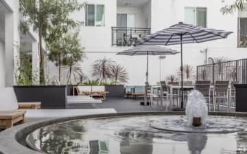 Courtyard + access WiFi anywhere in the building