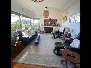 Lounge room.