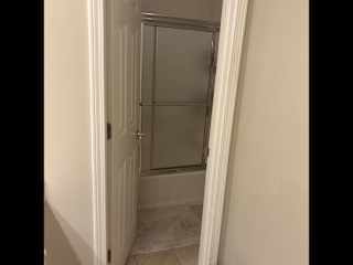 2th bathroom