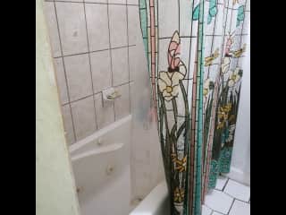 Tub/shower
