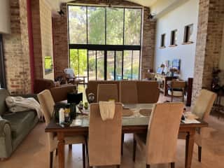 Living Dining Area