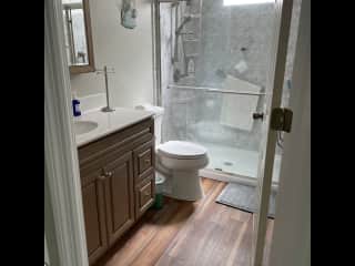 Guest suite bath-walk-in handicap shower