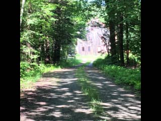 A looong driveway.