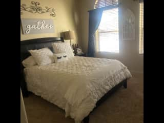 Guest bedroom