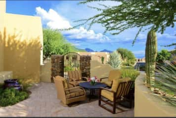 Front patio outdoor sitting area.