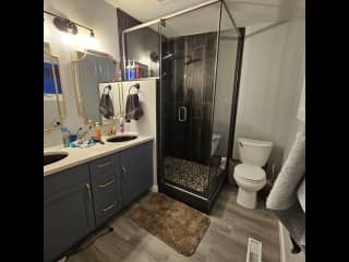 Ensuite bathroom