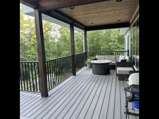 Main floor back deck
